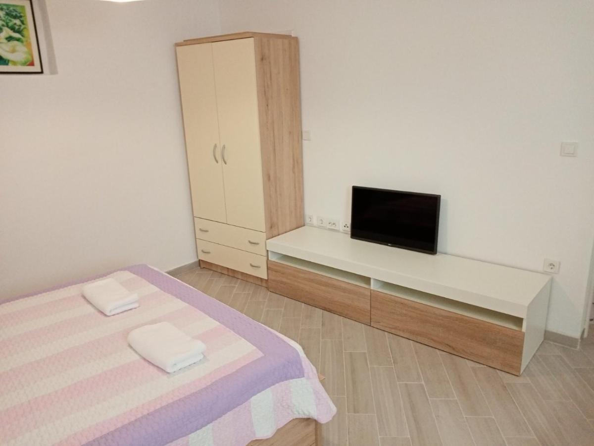 Apartment Elena Bale Kültér fotó