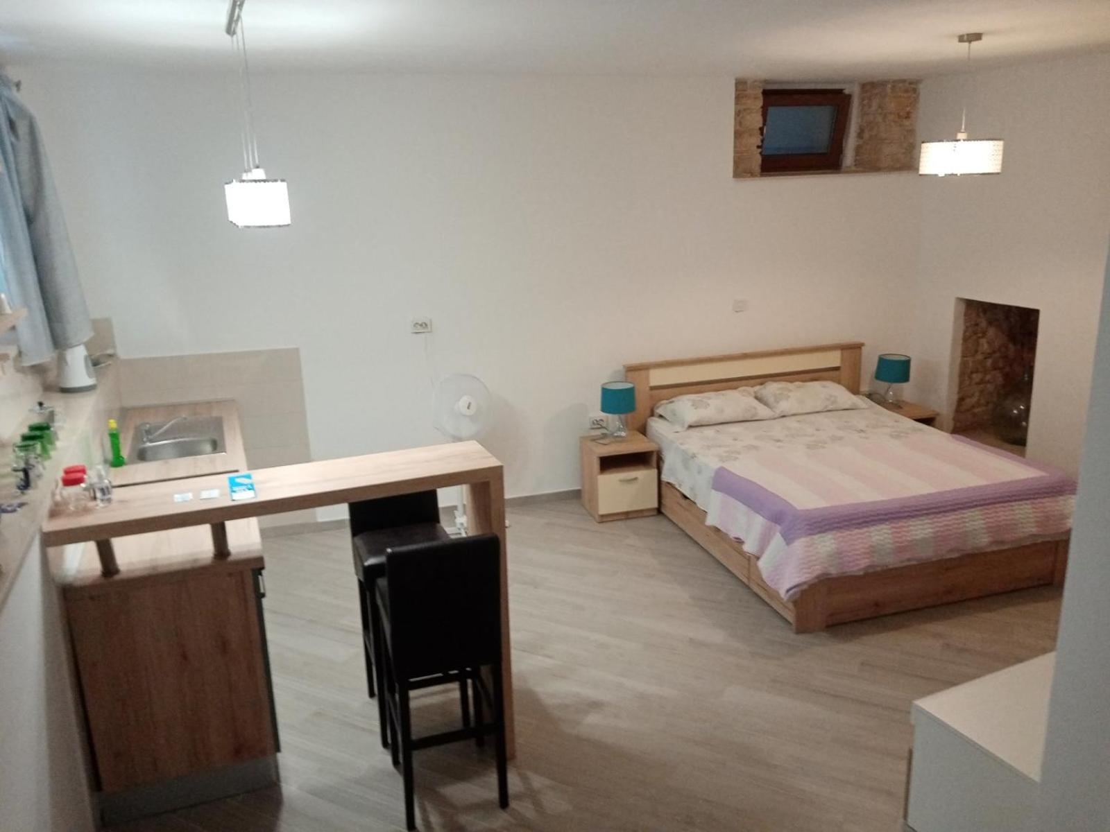 Apartment Elena Bale Szoba fotó