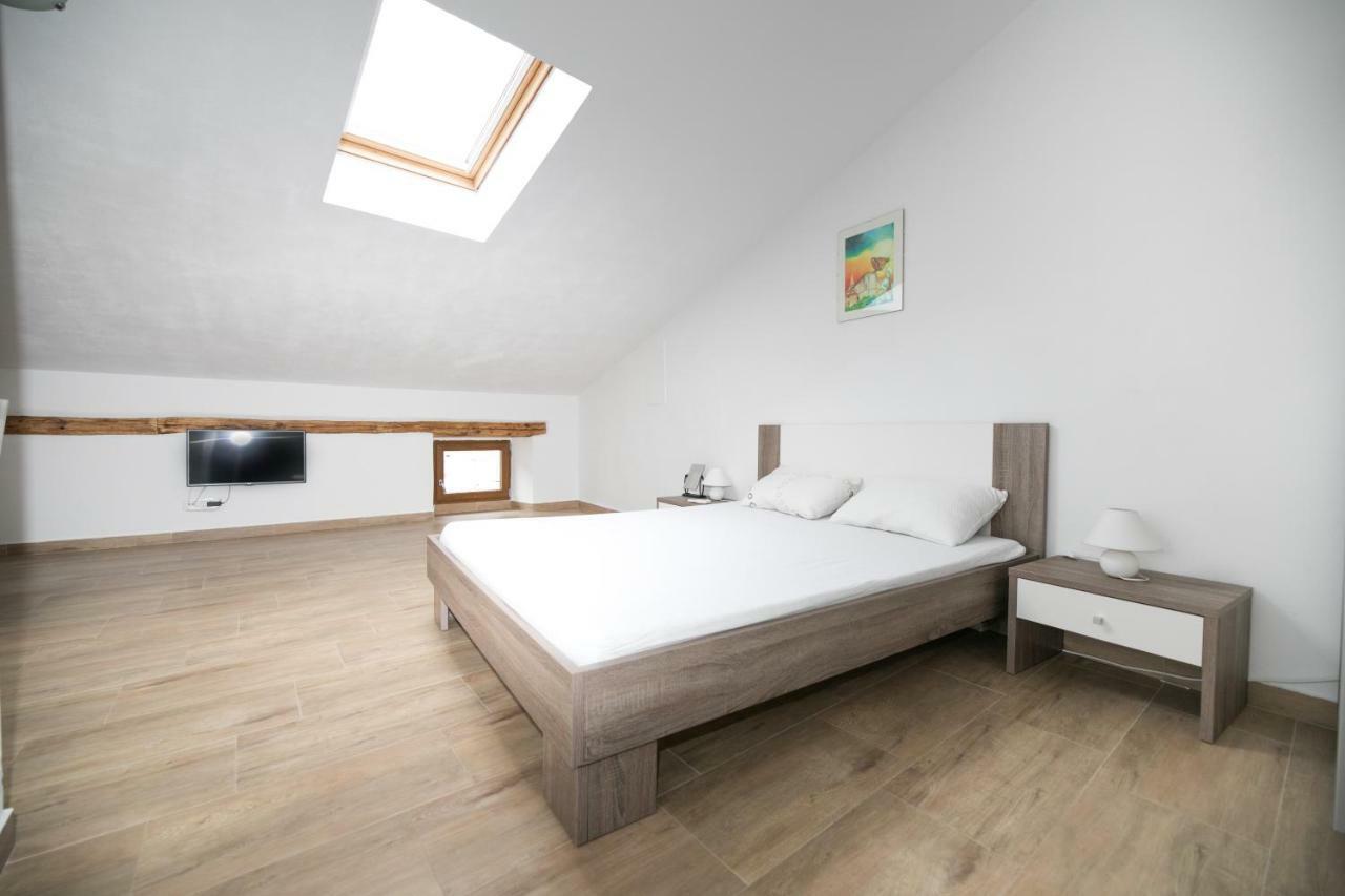 Apartment Elena Bale Kültér fotó