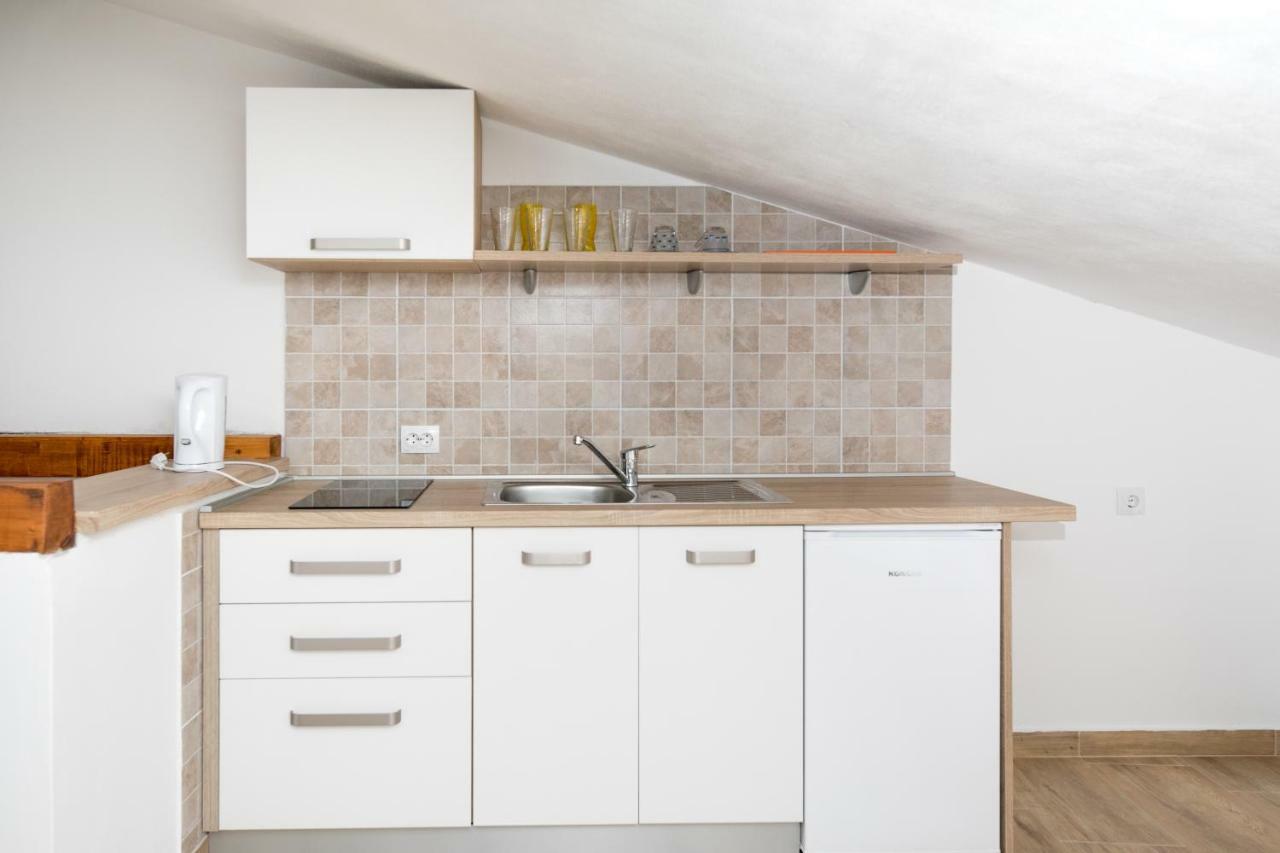 Apartment Elena Bale Kültér fotó